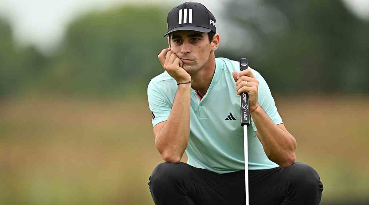 Joaquin Niemann lines up a putt on the 14th green during the first round of the 2023 LIV Golf Chicago golf tournament at Rich Harvest Farms.